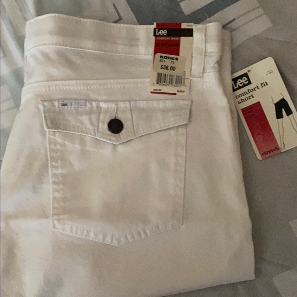 Lee comfort waist stretch shorts